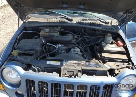 2005 Jeep Liberty Sport from USA, damaged, VIN 1J4GL48K55W697215